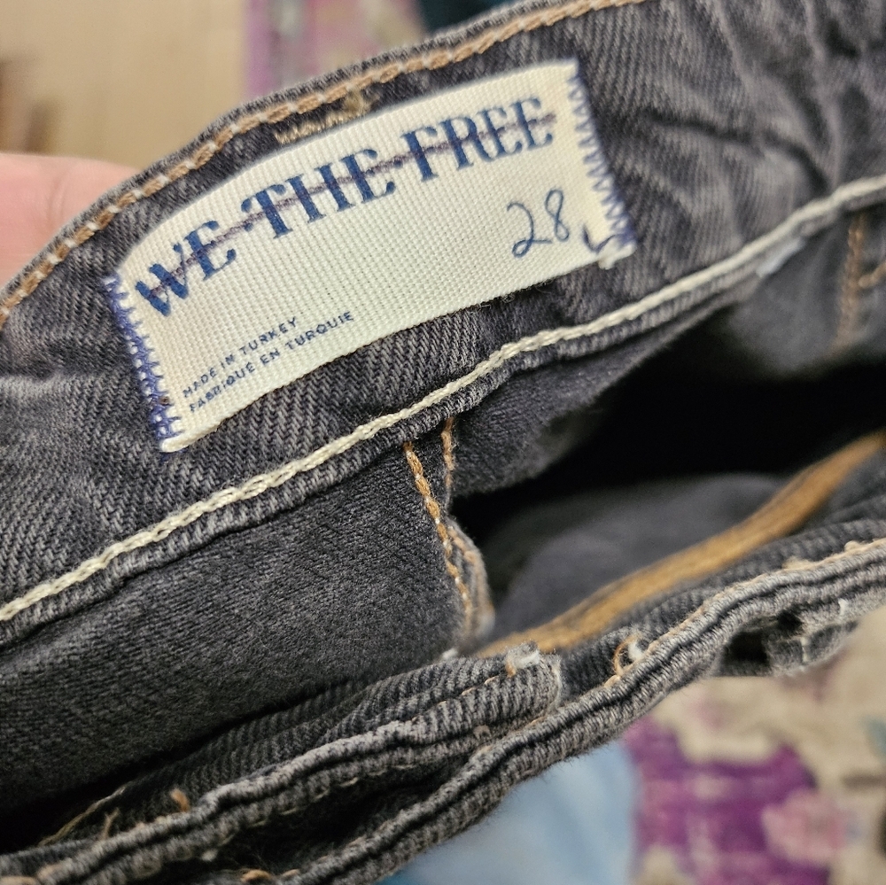 NWOT We The Free Palmer Cuffed Jeans - Picture 9 of 12